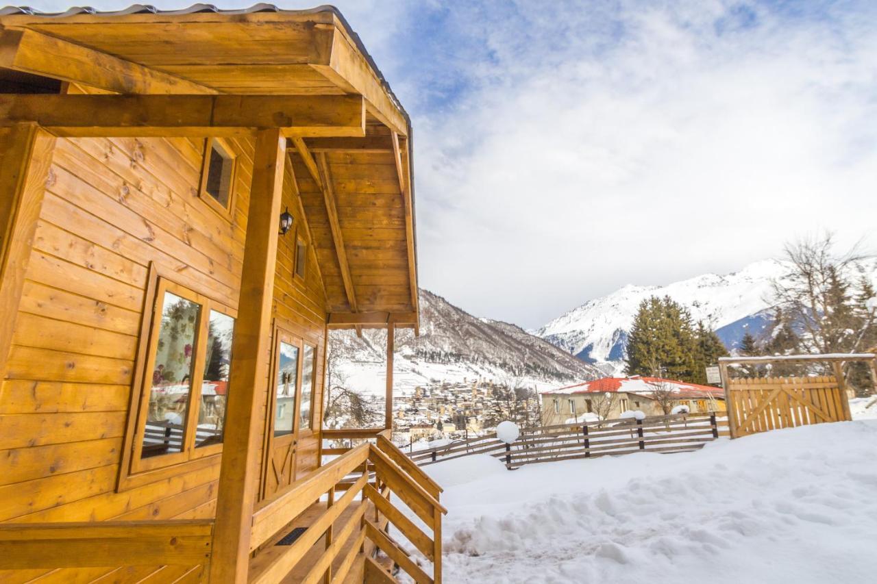 Mountain Cabins Mestia Eksteriør billede