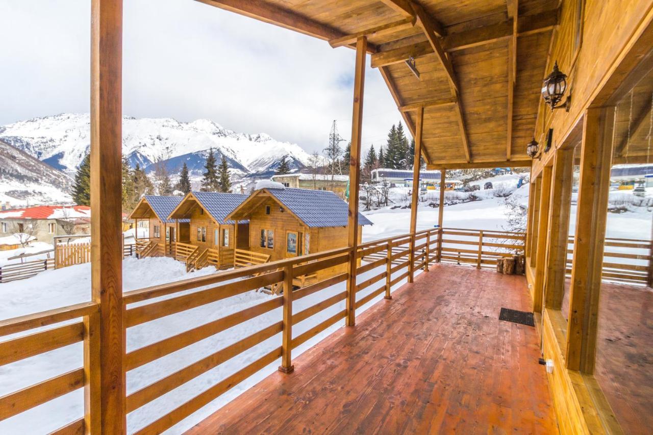 Mountain Cabins Mestia Eksteriør billede