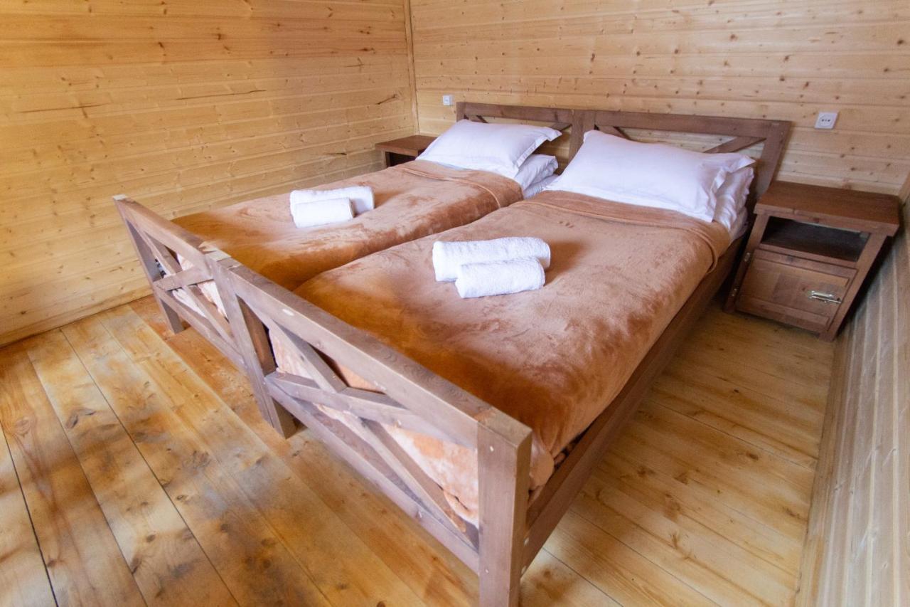 Mountain Cabins Mestia Eksteriør billede