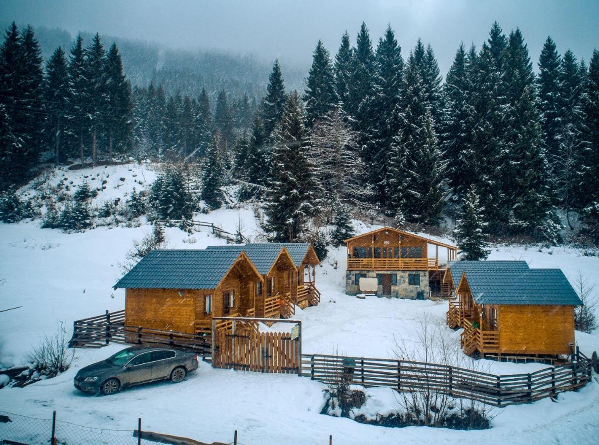 Mountain Cabins Mestia Eksteriør billede